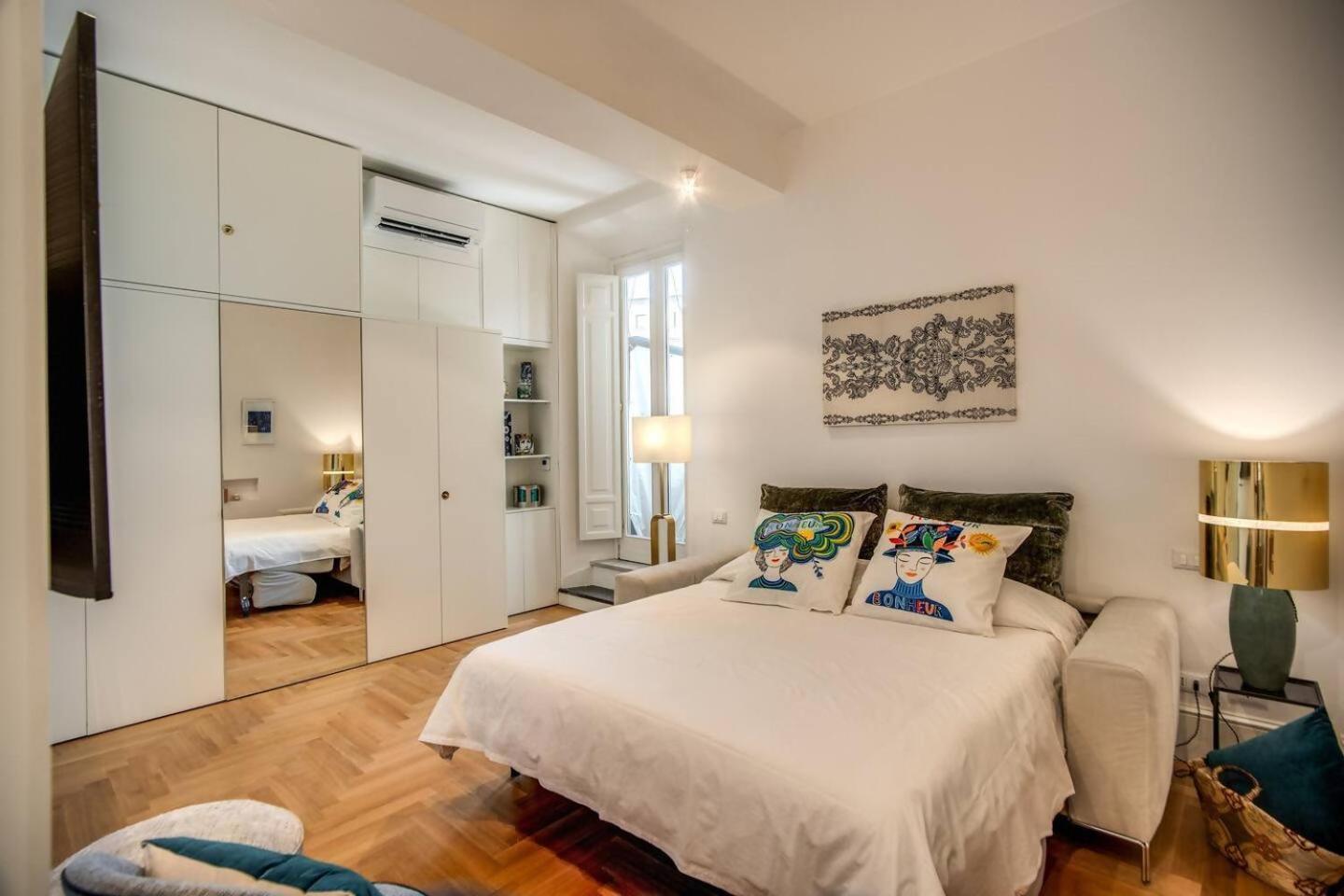 Lägenhet Luxury By Spanish Square Rom